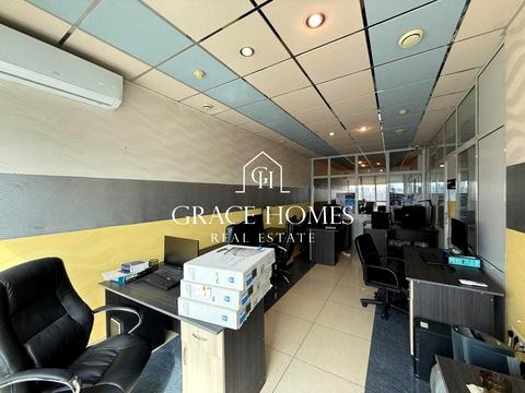 комерційна за адресою Саксаганського вул., 121