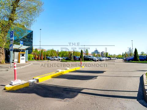 комерційна за адресою Ґарета Джонса вул. (Сім'ї Хохлових), 8