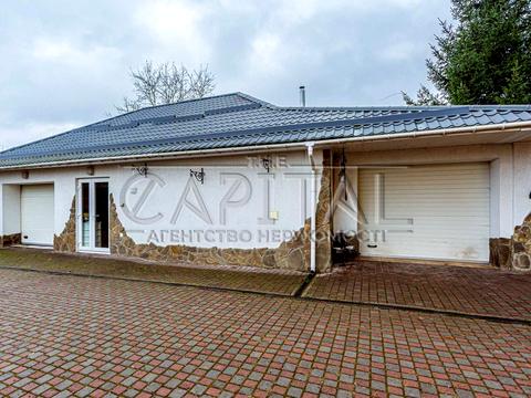 будинок за адресою Луговий пров.