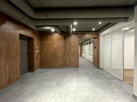 комерційна за адресою Ірининська вул., 5/24