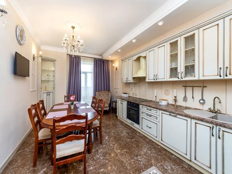 квартира по адресу Евгения Коновальца ул. (Щорса), 36-Е