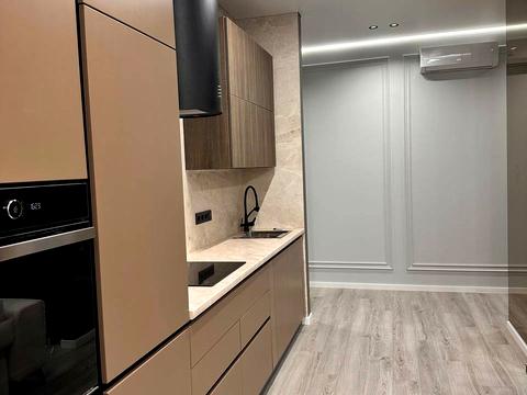 квартира за адресою Андрія Верхогляда вул. (Михайла Драгомирова), 14-А