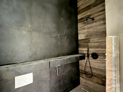 квартира за адресою Дегтярна вул., 9
