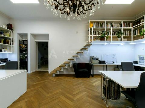 комерційна за адресою Шота Руставелі вул., 30-Б