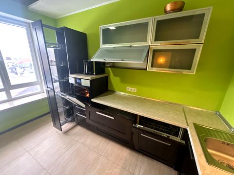 квартира за адресою Івана Білика вул. (Яблунева), 11