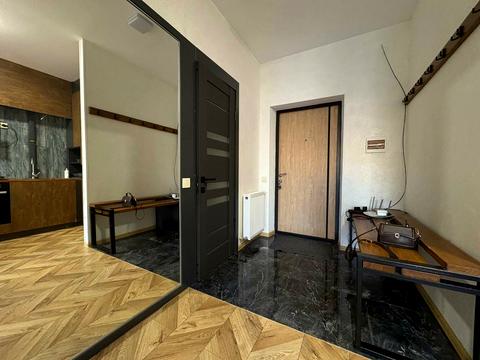 квартира за адресою Карла Мікльоша вул., 20а