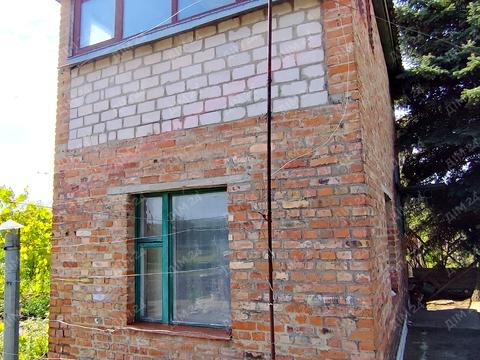 дом по адресу с. Грабиновка, центральна, 1