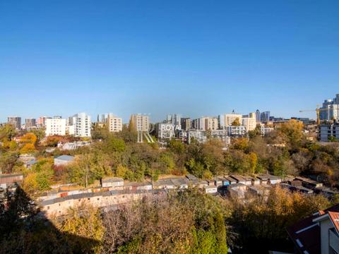 комерційна за адресою Тиха вул., 19