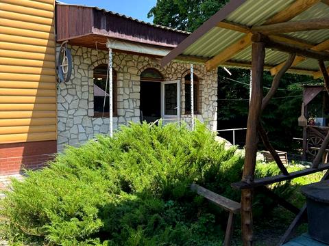 комерційна за адресою Михайла Грушевського вул., 80