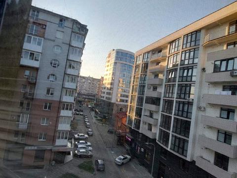 квартира за адресою Володимира Великого вул., 10а
