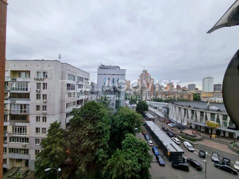 квартира по адресу Панаса Мирного ул., 10