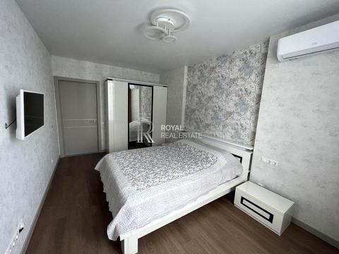 квартира за адресою Тадея Рильського бульв., 1