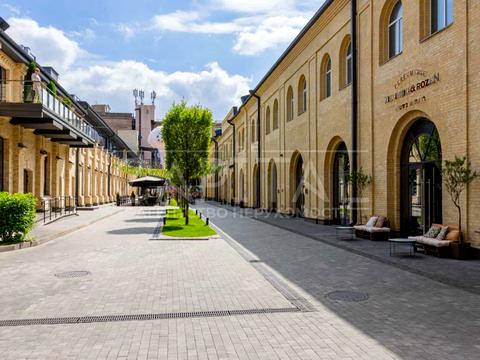 комерційна за адресою Князів Острозьких вул. (Московська), 12