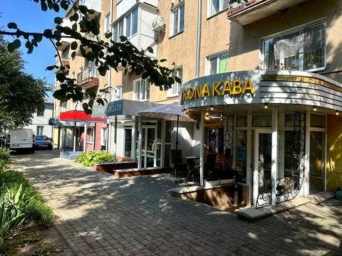 комерційна за адресою Рівне, Степана Бандери вул., 33а