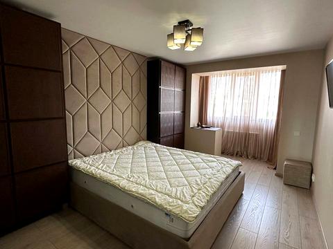 квартира по адресу Героев просп., 11