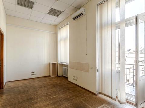 комерційна за адресою Велика Васильківська вул. (Червоноармійська), 41