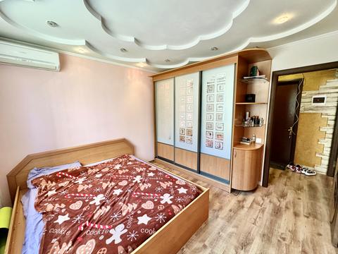 квартира за адресою Валентинівська вул. (Блюхера), 24а