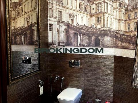 будинок за адресою Богатирська вул., 30а