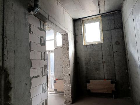 комерційна за адресою Комітетська вул., 40