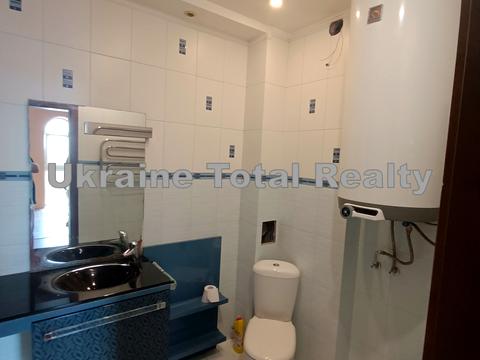 квартира за адресою Степана Руданського вул., 4-6