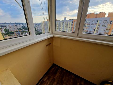 квартира за адресою Сім'ї Кульженків вул. (Петра Дегтяренка), 35