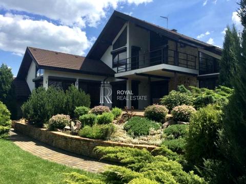 будинок за адресою Центральна