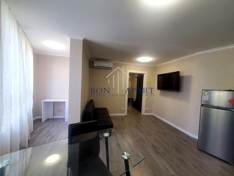 квартира за адресою Михайла Максимовича вул. (Онуфрія Трутенка), 32-Б