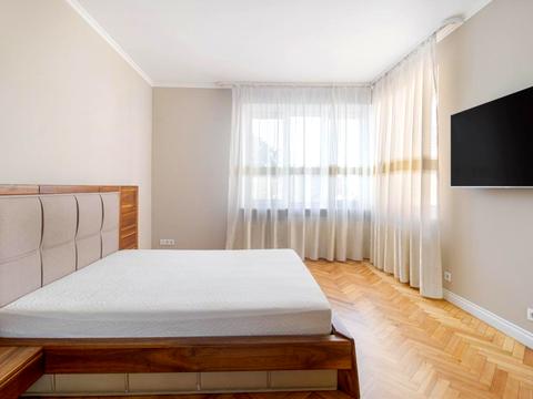 квартира за адресою Павла Грабовського вул., 5