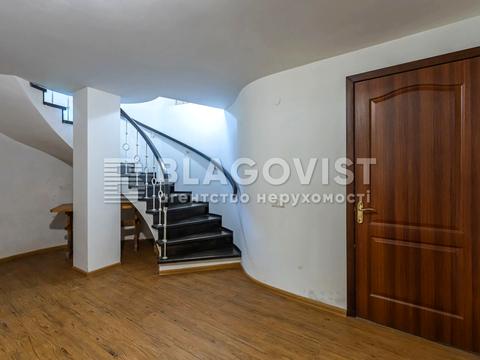 будинок за адресою 6-та Синьоозерна вул.