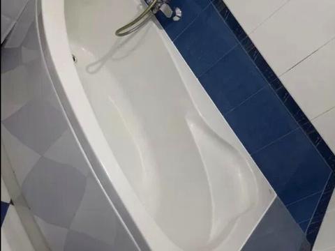 квартира за адресою Анни Ахматової вул., 47