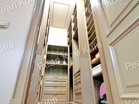 будинок за адресою Спортивна вул.