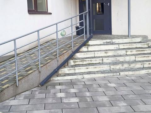 квартира за адресою Збройних Сил України вул. (Інтернаціоналістів), 1