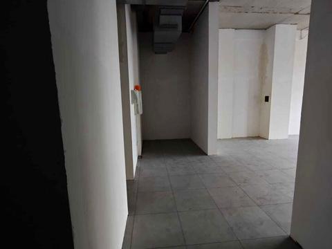 комерційна за адресою Київ, Вишгородська вул., 45
