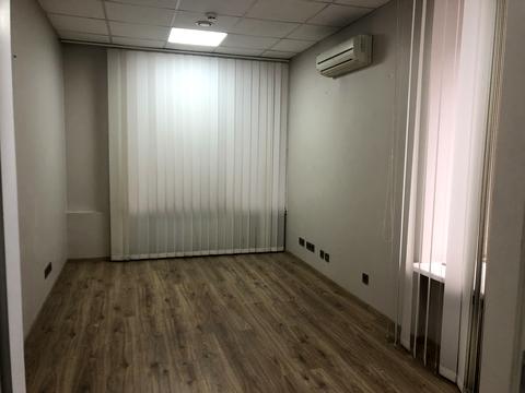 комерційна за адресою вул. Болсуновська, 8