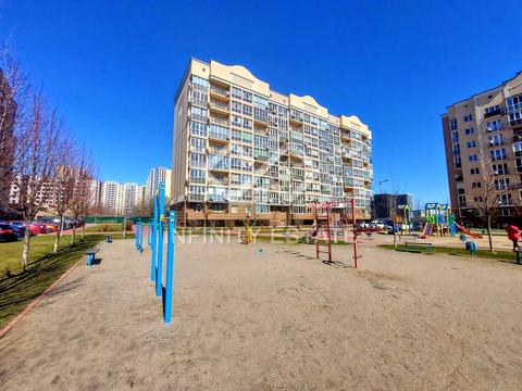 квартира за адресою Метрологічна вул., 11-В