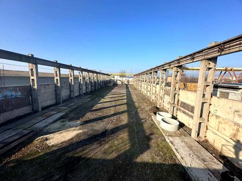 комерційна за адресою Дніпро, Варварівська вул., 2