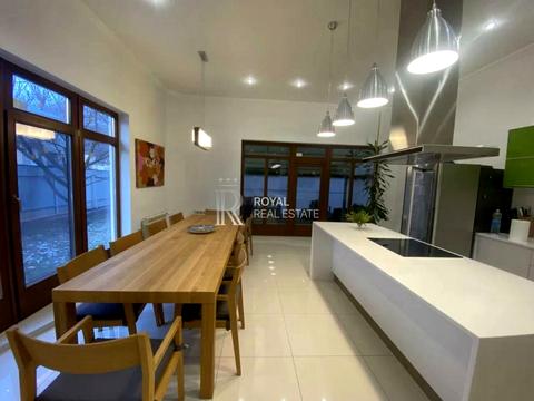 будинок за адресою Квітки-Основ'яненка