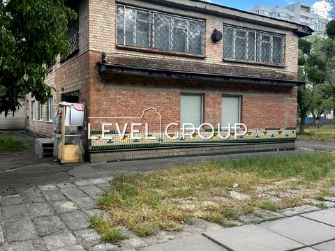 комерційна за адресою Лобачевського пров., 8 А