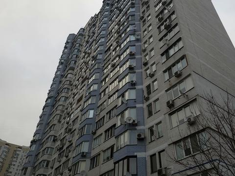 коммерческая по адресу Драгоманова ул., 6-А