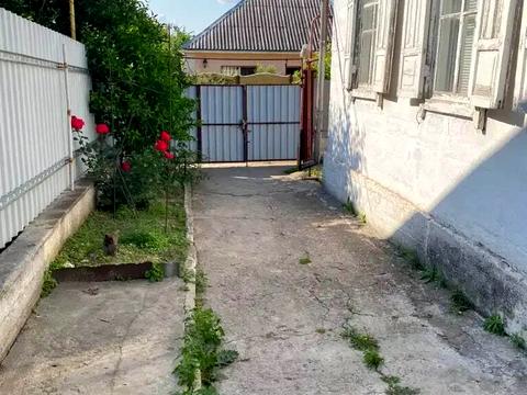 будинок за адресою Гвоздична вул.
