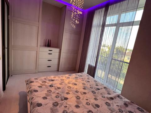 квартира за адресою Замковецька вул., 108