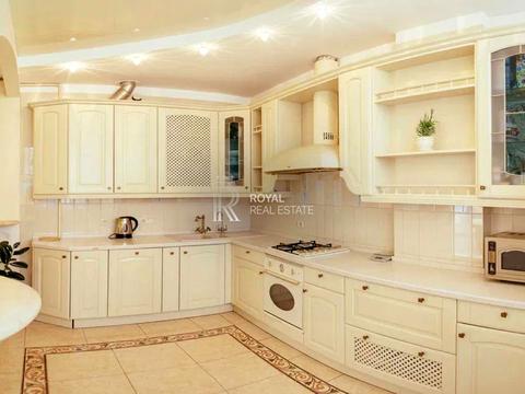квартира за адресою Арсенальна пл., 3