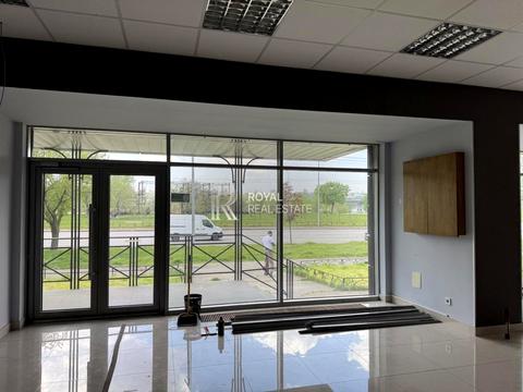 коммерческая по адресу Днепровская набережная ул., 13