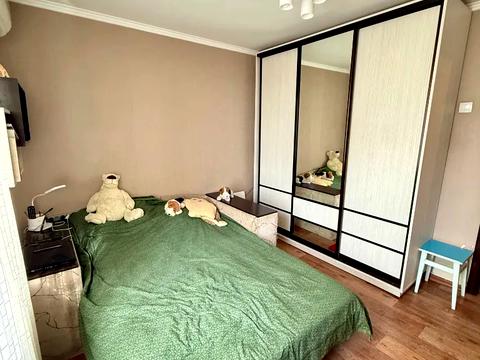 квартира за адресою житловий масив Тополя-3 вул., 8
