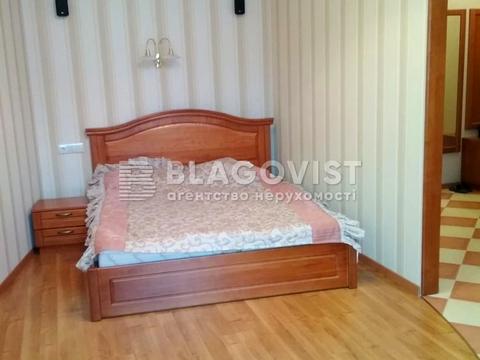 квартира за адресою Рейтарська вул., 2