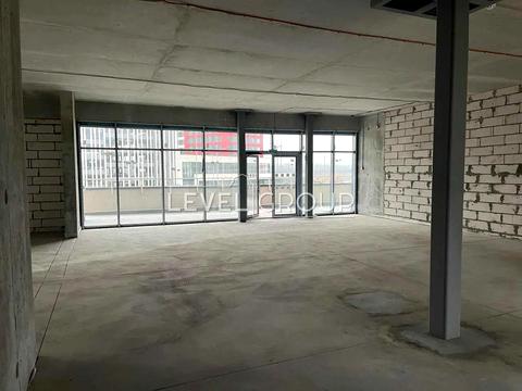 комерційна за адресою Олександра Олеся вул., 8а