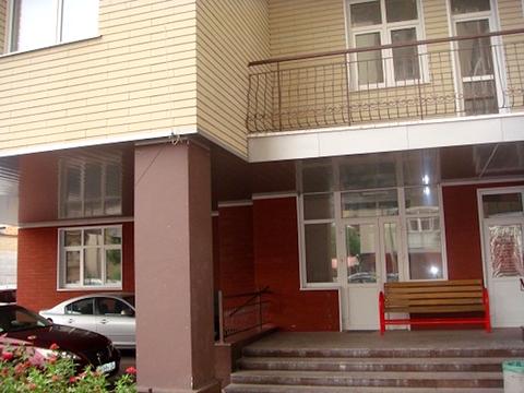 коммерческая по адресу Антоновича ул. (Горького), 72