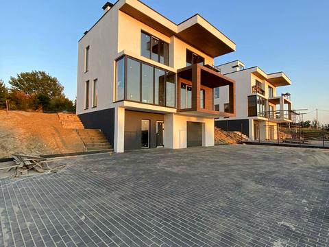 будинок за адресою Ватутіна пров.