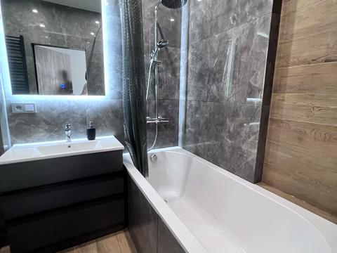 квартира за адресою Каховська вул., 62