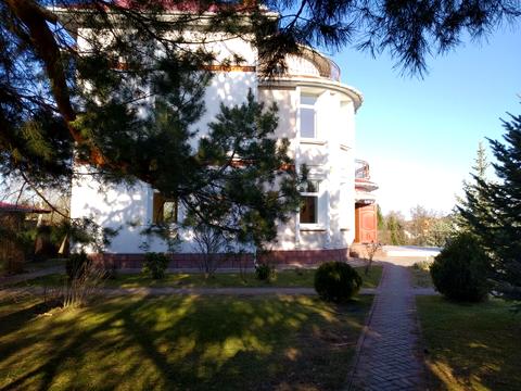 будинок за адресою Анатолія Солов'яненка вул.